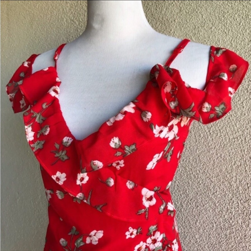 Floral Red Ruffle Dress - Picture 3 of 8